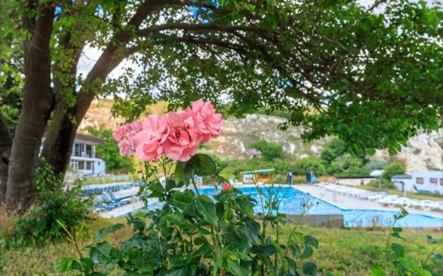 Salena Apartments in Saint George Complex