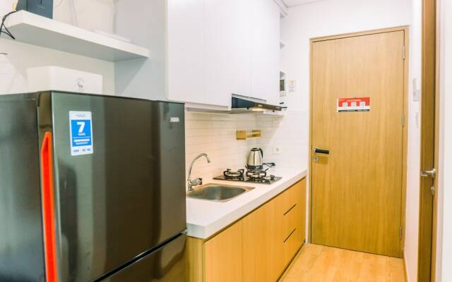 Cozy And Elegant Studio Apartment B Residence