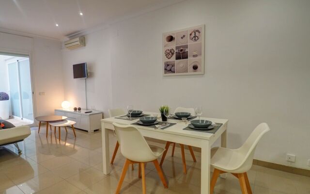 White Center Apartment by Hello Apartments Sitges