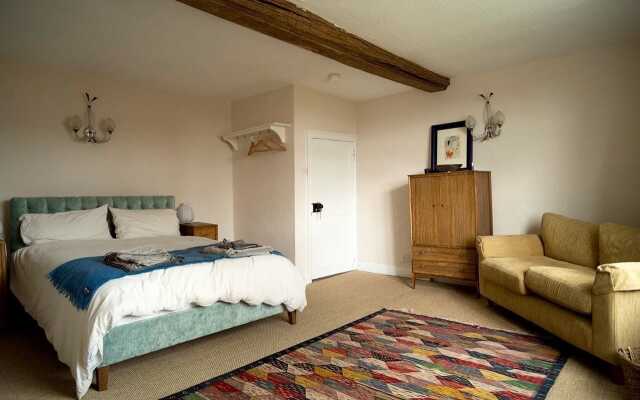 Manor Farm House - Peaceful Stays