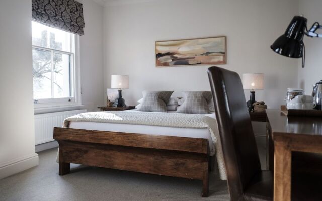 Kings Arms Hotel