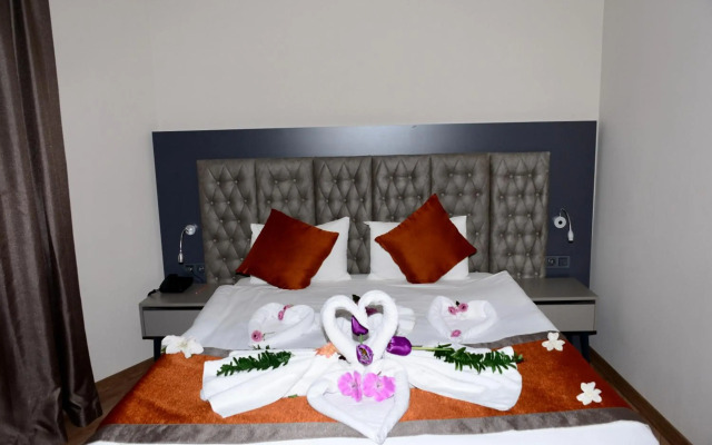 Side Golden Rock Hotel 16+ Adults Only