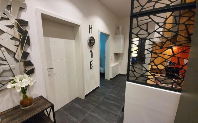 Frisch renovierte Wohnung mit einer Klimaanlage - Design Apartment Favoritenstraße 147
