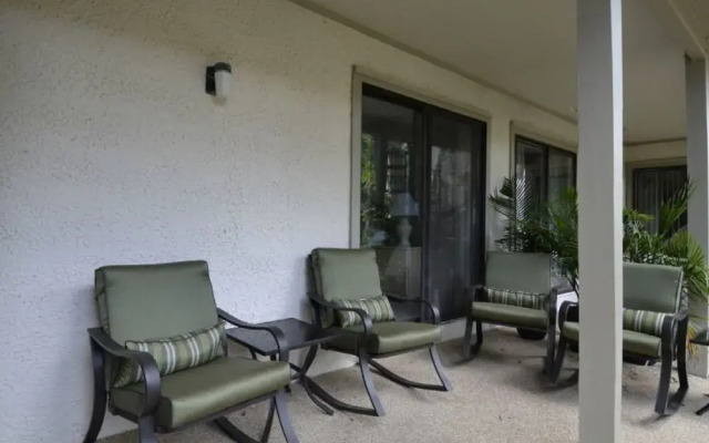 31 Springwood Villa 2 Br villa by RedAwning