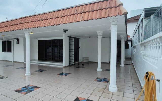 Malacca Town Tranquerah Cluster Home