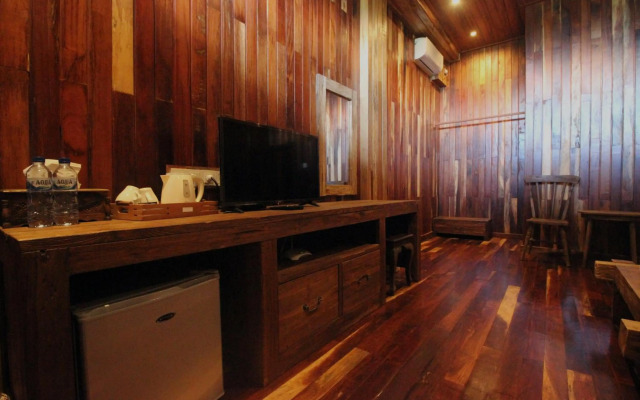 Bali Jegeg Munduk, Hotel, Bar and Restaurant