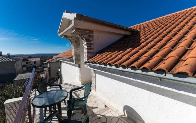 Apartment Eni