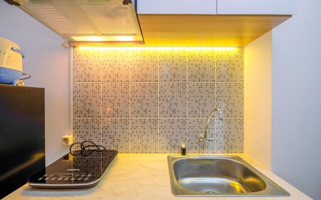 Cozy Living Studio At Evenciio Apartment Margonda Near Ui