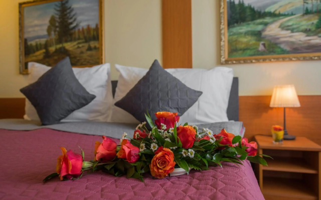 TOP HOTEL Praha & Conference Centre