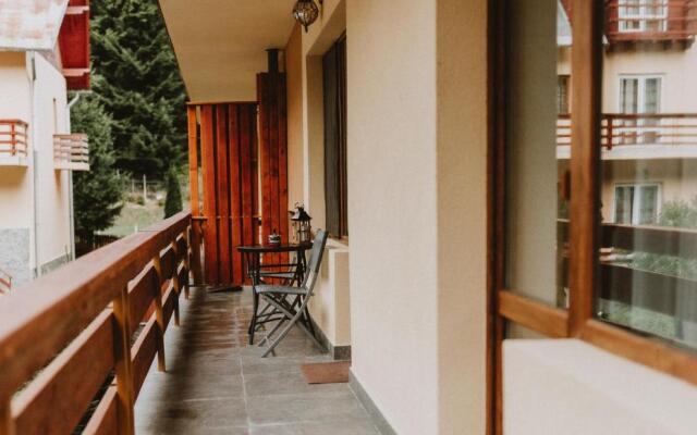 Apartament Eric, Busteni