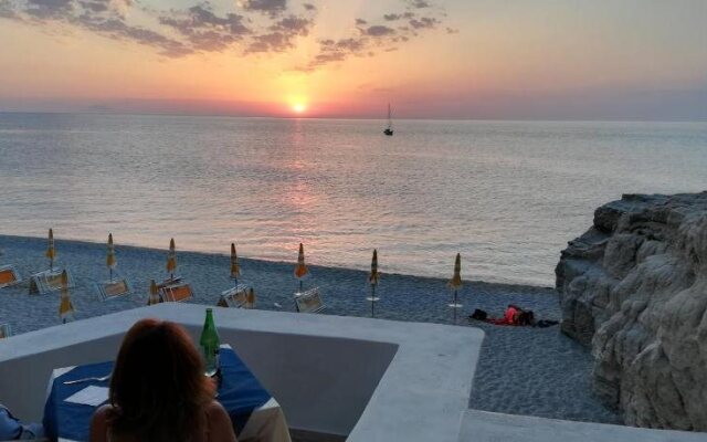 Le Roccette Mare