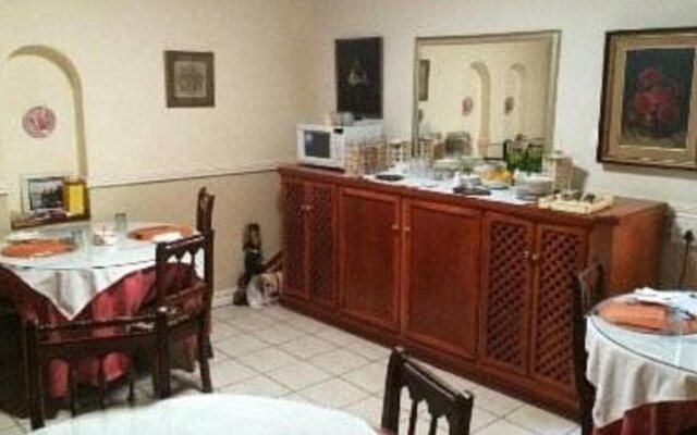 Bay Tree Guest House