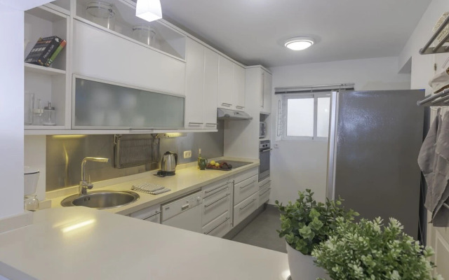 Frontline Duplex With Paradisiacal Views
