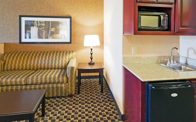 Holiday Inn Express Hotel & Suites Ennis by IHG