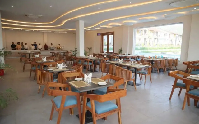 Evara Spa & Resort