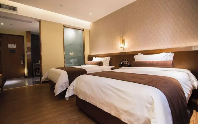 Xingyi Chain Hotel Jiangxia Metro Station