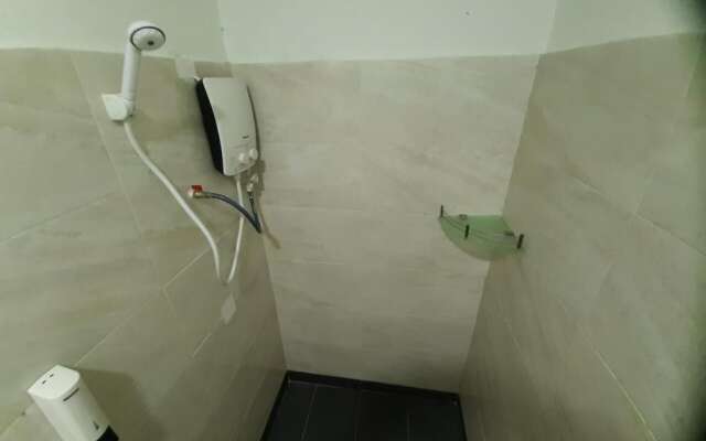 MN Ferringhi Inn by OYO Rooms