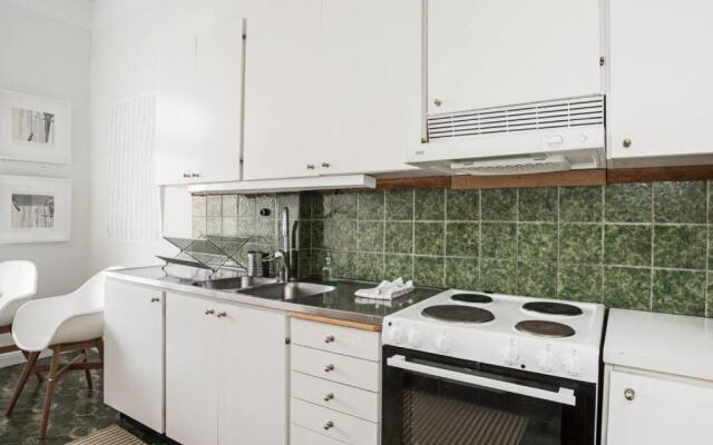 Elegant and light 3 room apartment in SoFo 97sqm