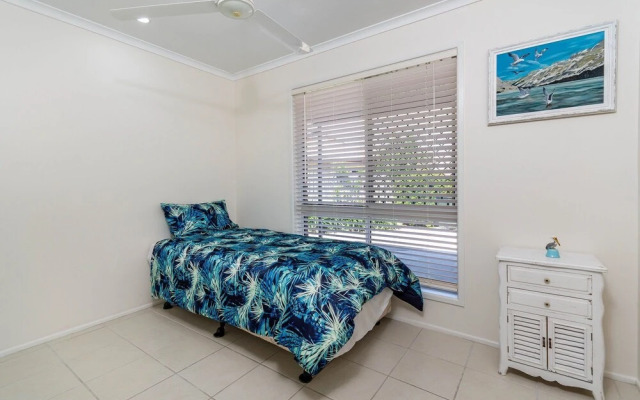 Kokomo, thats where we want to go - Bellara