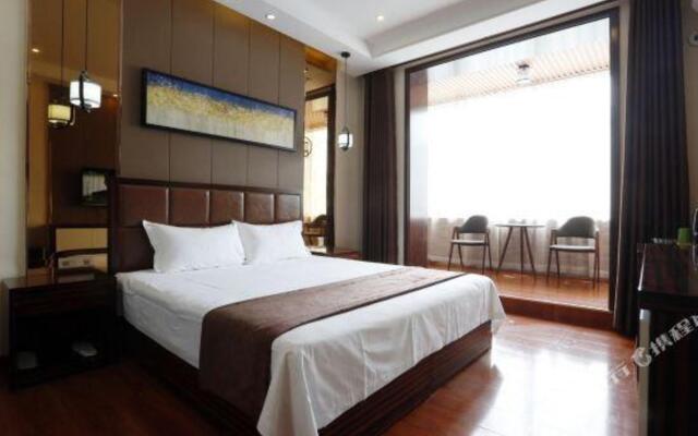 Ruibo·yun hotel(Suning railway station store)