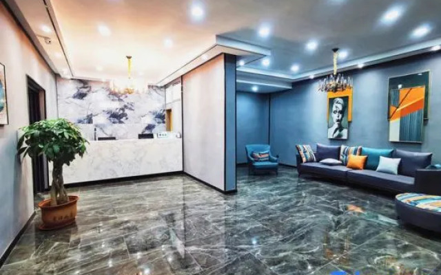 Zaozhuang Ruyue Film Theme Hotel