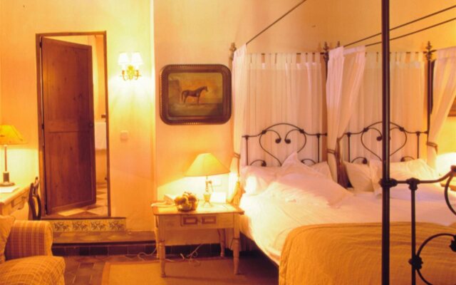 Reserva Rotana Hotel