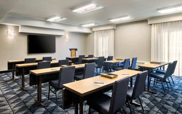 Courtyard Phoenix North by Marriott