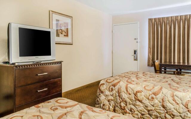 Rodeway Inn Shippensburg