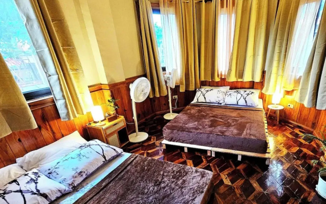 Vacation House Camp 7 Baguio Transient 6BR