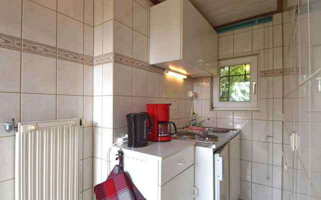 Charming Bungalow in Tabarz Thüringer Wald With Garden