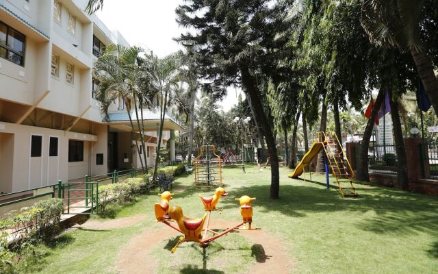 Hotel Ravi Kiran