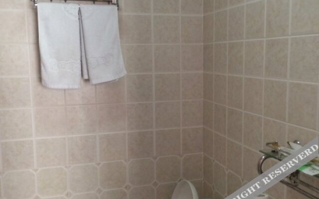 Fengyue Shishang Express Hotel