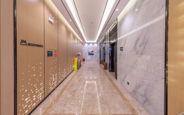 Atour Hotel Dongguan Fenggang