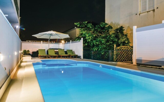 Awesome Home in Trogir with WiFi, 3 Bedrooms & Hot Tub