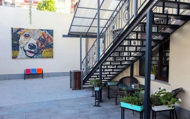 Syune Mini Hotel