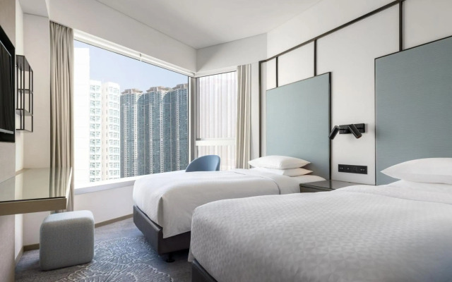 Four Points By Sheraton Hong Kong, Tung Chung