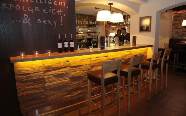 Gasthof Deutscher Adler & Hotel Puchtler