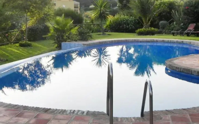 HomeRez - Holiday Home Calle Manuel Pinhero