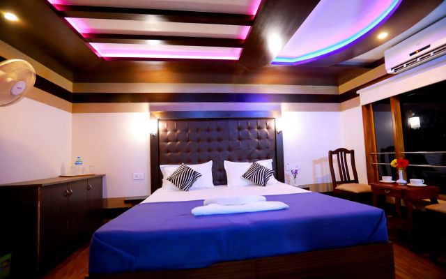 Kerala Luxury House Boat