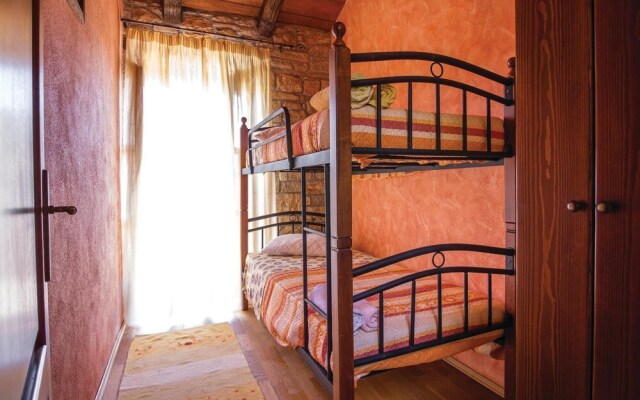 Stunning Home in Vrsar With Wifi and 3 Bedrooms