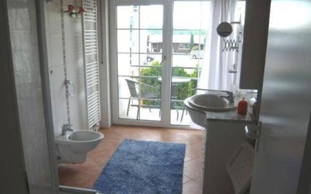 Ferienwohnungen-Roder-Ferienwohnung-III