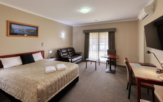 Top of the Town Motel & Apartments