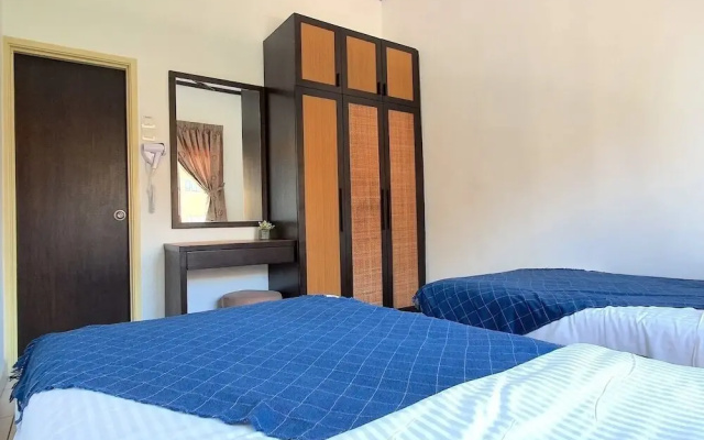2 Room Apartment@ Gold Coast Morib Banting