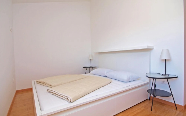 Claudia 1 Ra anj in Ra anj