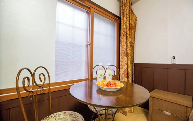 Vivaldi house