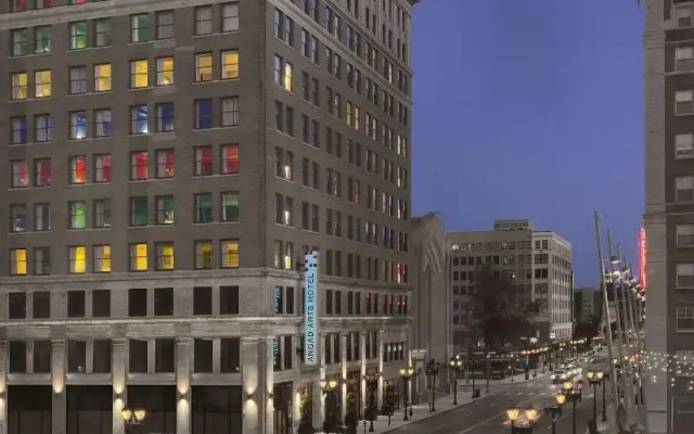 Angad Arts Hotel St. Louis, Tapestry Collection by Hilton
