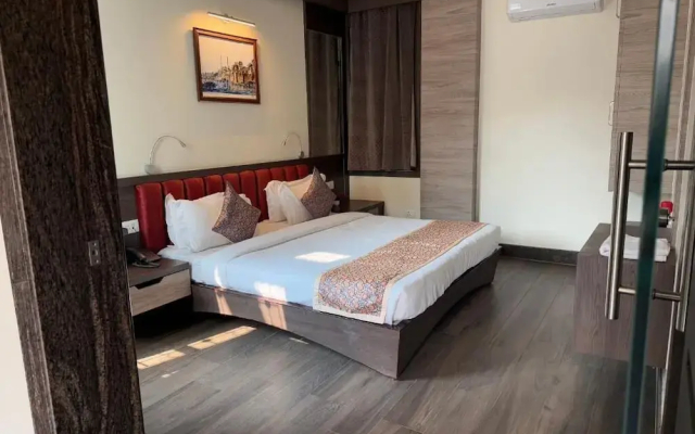 Goroomgo The Coco Cabana Varanasi