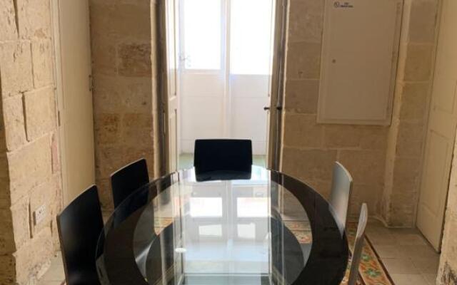 2 bedroom apartment in the centre of Valletta