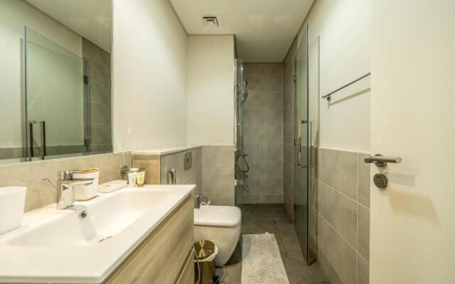 Primestay - Golf Vita in Damac Hills