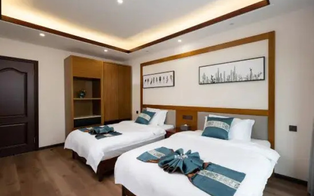 Tengchongxi Water Garden Hot Spring Homestay